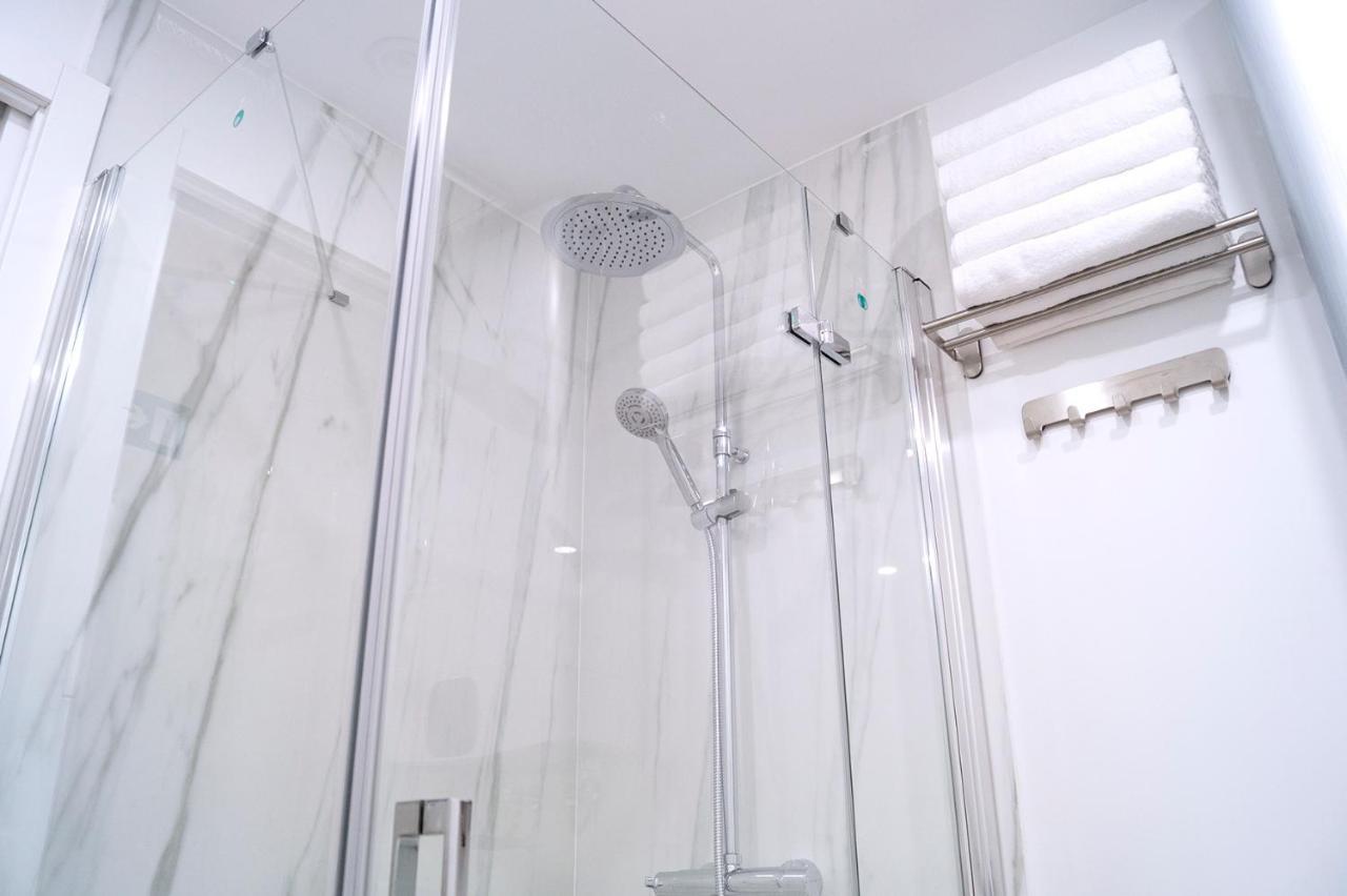 Moncloa Room Apartments Madrid Ngoại thất bức ảnh
